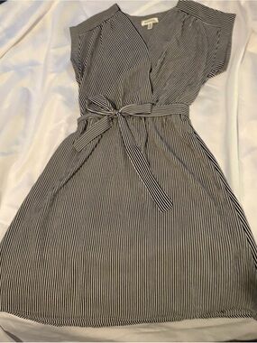 Striped Wrap-Front Women’s Dress - navy & White